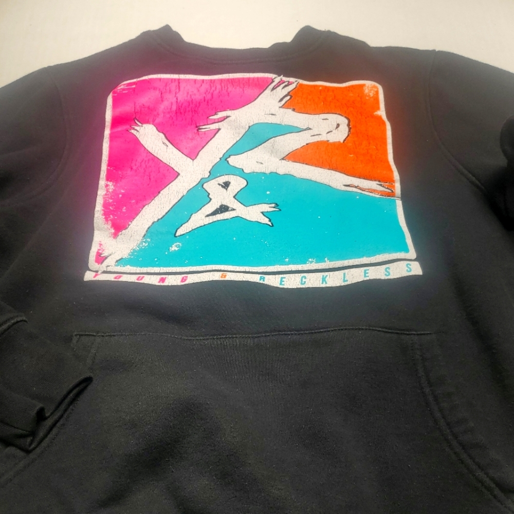 Young & Reckless Pull-over Front Pocket Sweatshirt  Sz S